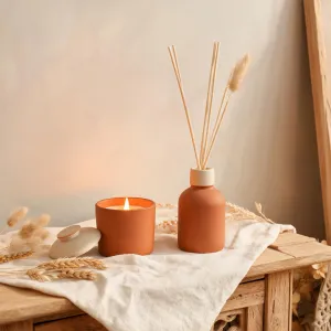 Candle gift vignette